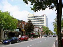 A photo of the Pitt Street in Cornwall, Ontario