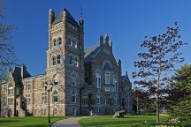 A Photo of a Courthouse in Woodstock, Ontario